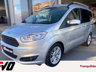 usado Ford Tourneo Courier 1.0 Ecoboost Titanium