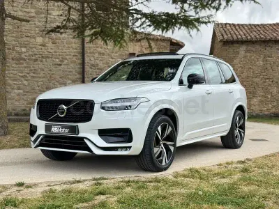 Usado Volvo XC90 R-Design 235 CV (172 kW) 2022 Blanco SUV