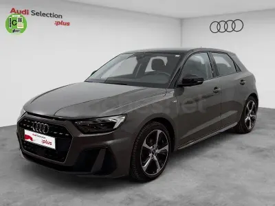 Usado Audi A1 Sportback Ambiente 116 CV (85 kW) 2025 Gris / plata Utilitario