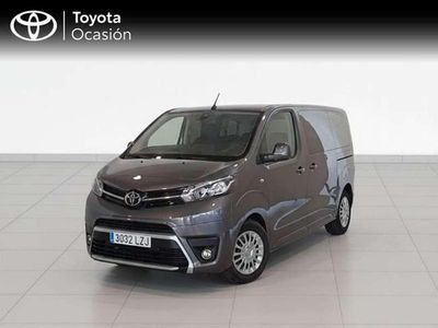 Usado Toyota Proace 147 CV (108 kW) 2022 Gris Monovolumen