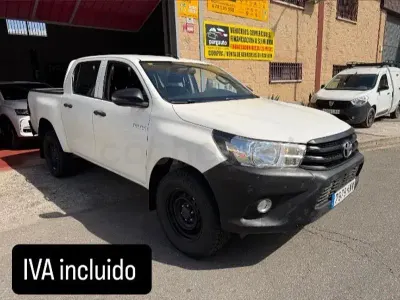 Käytetty Toyota HiLux 150 HP (110 kW) 2019 Valkoinen Nouto