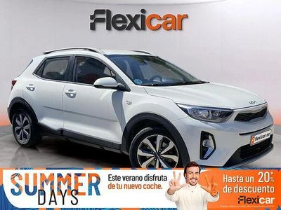 Usado Kia Stonic 84 CV (61 kW) 2021 Blanco SUV