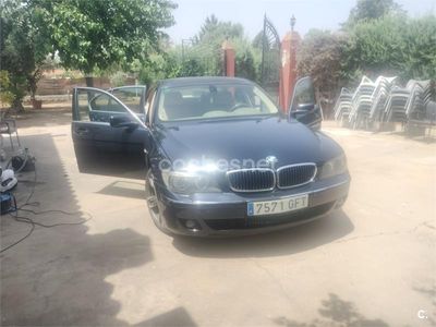 BMW 730