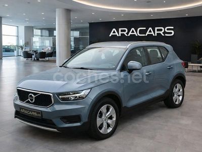 Gris / plata Usado 2020 Volvo XC40 Momentum SUV | 22.990 € (Precio justo)
