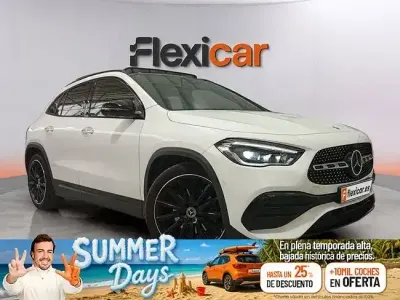 Usado Mercedes GLA220 190 CV (139 kW) 2022 Blanco SUV