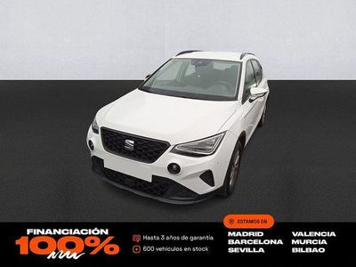 Usado Seat Arona Style 110 CV (80 kW) 2022 Blanco SUV