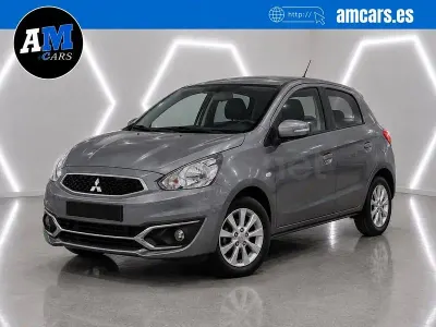 Usado Mitsubishi Space Star Motion 80 CV (58 kW) 2015 Gris / plata Berlina