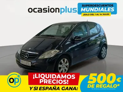 Usado Mercedes A160 Exclusive 95 CV (69 kW) 2010 Negro Utilitario
