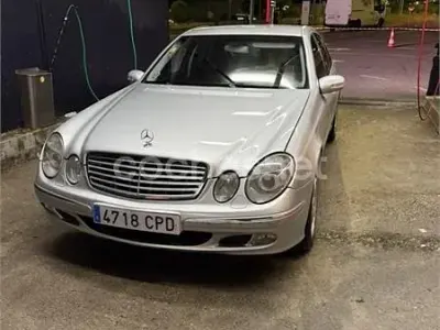 Usado Mercedes E320