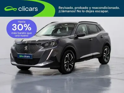 Usado Peugeot 2008 Allure 131 CV (96 kW) 2021 Gris SUV