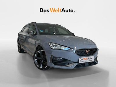Gris / plata Usado 2024 Cupra Leon Familiar | 26.280 € (Precio justo)