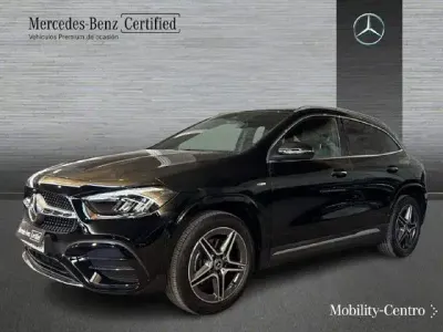 Usado Mercedes GLA250 218 CV (160 kW) 2026 Negro cosmos SUV