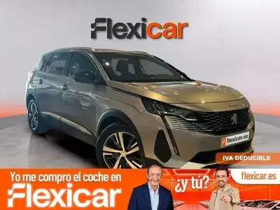 Usado Peugeot 5008 Allure 130 CV (95 kW) 2024 Gris SUV