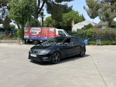 Usado Seat Leon I-Tech 150 CV (110 kW) 2014 Negro Berlina