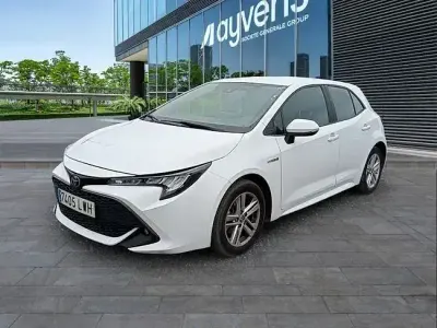 Usado Toyota Corolla Active 122 CV (89 kW) 2022 Blanco Berlina