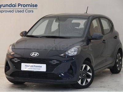 Usado Hyundai i10 63 CV (46 kW) 2024 Gris / plata Utilitario