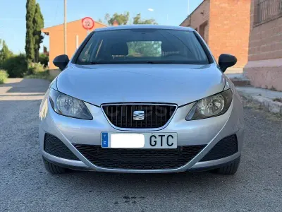 Usado Seat Ibiza 80 CV (58 kW) 2008 Gris / plata Berlina