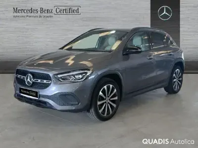 Usado Mercedes GLA200 Progressive 150 CV (110 kW) 2022 Gris montaña SUV