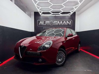 Usado Alfa Romeo Giulietta 120 CV (88 kW) 2017 Rojo Utilitario
