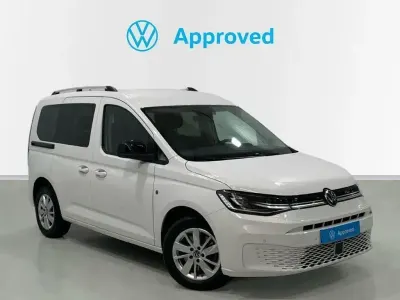 Usado VW Caddy Life 122 CV (89 kW) 2022 Blanco Monovolumen