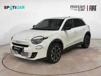Usado Fiat 600 La Prima 100 CV (73 kW) 2025 Blanco gelato SUV