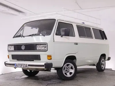 Usado VW Caravelle 50 CV (36 kW) 1989 Verde Monovolumen