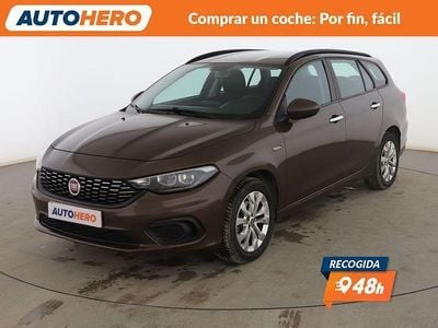 Usado Fiat Tipo Easy 95 CV (69 kW) 2019 Marrón Familiar