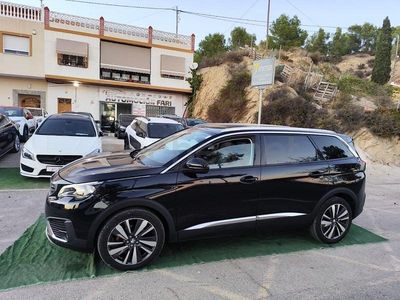 Usado Peugeot 5008 Active 120 CV (88 kW) 2018 Negro SUV