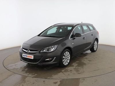 Usado Opel Astra Excellence 135 CV (99 kW) 2016 Gris Familiar