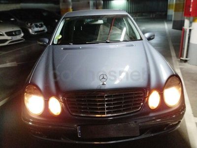 Azul Usado 2006 Mercedes E320 Avantgarde Berlina | 6500 € (Precio justo)