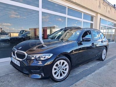 Usado BMW 330e 292 CV (214 kW) 2021 Negro Familiar