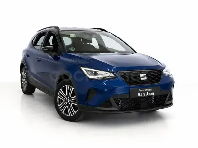 Usado Seat Arona FR 115 CV (84 kW) 2025 Azul SUV