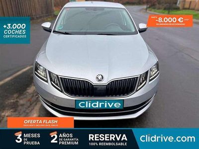 Gris Usado 2019 Skoda Octavia Style Utilitario | 14.890 € (Precio justo)