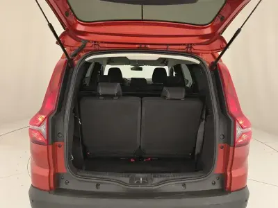 Usado Dacia Jogger Expression 110 CV (80 kW) 2024 Naranja Monovolumen
