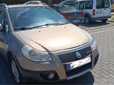 Beige Usado 2007 Fiat Sedici Emotion SUV | 4950 €
