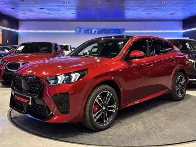Occasion BMW X2 Sport Line 163 ch (119 kW) 2025 Rouge SUV