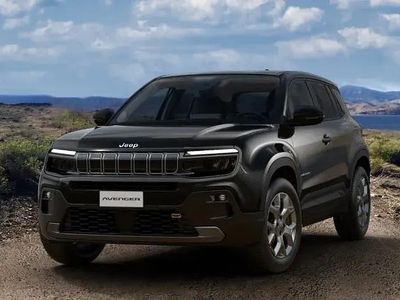 Usado Jeep Avenger Longitude 100 HP (73 kW) 2023 Preto SUV