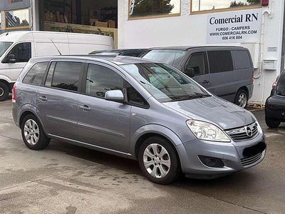 Gris Usado 2009 Opel Zafira Essentia Monovolumen | 9600 €