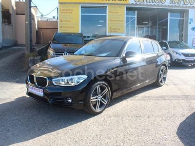 Usado BMW 118 Sport Line 150 CV (110 kW) 2018 Negro Utilitario