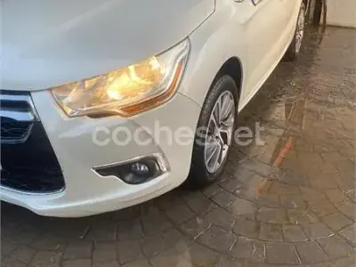 Usado Citroën DS4 Style 114 CV (83 kW) 2014 Blanco Utilitario