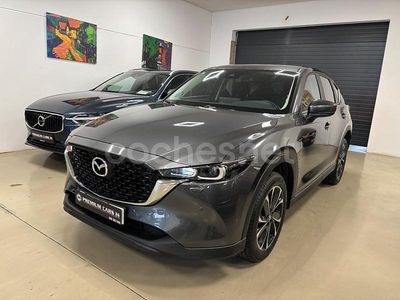 Gris / plata Usado 2025 Mazda CX-5 Center-Line SUV | 30.990 € (Precio justo)