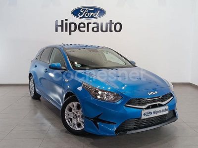 Azul Usado 2024 Kia Ceed Utilitario | 17.950 € (Precio justo)