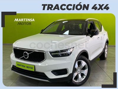 Usado Volvo XC40 Momentum 197 CV (144 kW) 2022 Blanco SUV