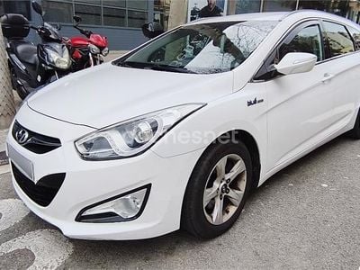Usado Hyundai i40 115 CV (84 kW) 2012 Blanco Familiar