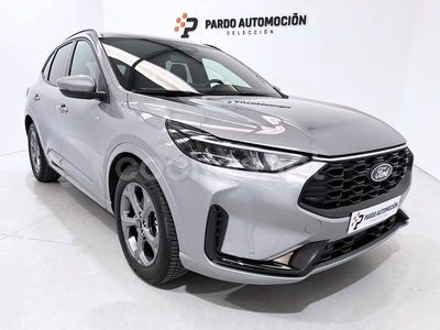 Usado Ford Kuga ST-Line 180 CV (132 kW) 2025 Gris / plata SUV
