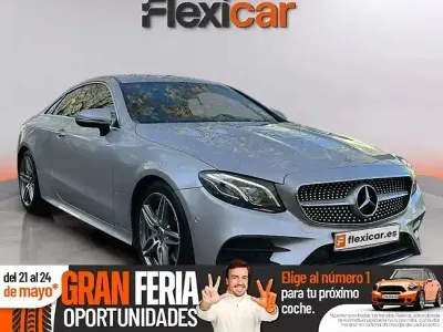 Usado Mercedes E220 194 CV (142 kW) 2019 Gris / plata Coupe