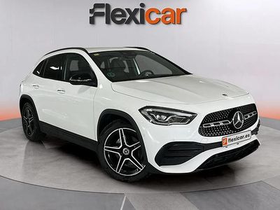 Usado Mercedes GLA200 150 CV (110 kW) 2020 Blanco SUV