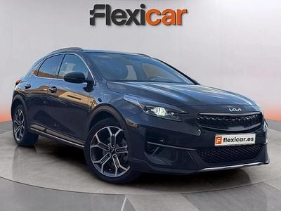 Usado Kia XCeed 141 CV (103 kW) 2022 Gris SUV