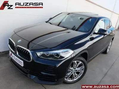 Käytetty BMW X2 Comfort Edition 136 HP (100 kW) 2022 Musta Katumaasturi