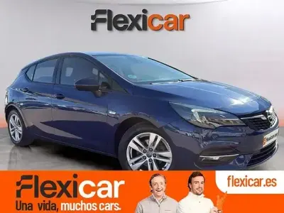 Usado Opel Astra Business Elegance 130 HP (95 kW) 2020 Azul